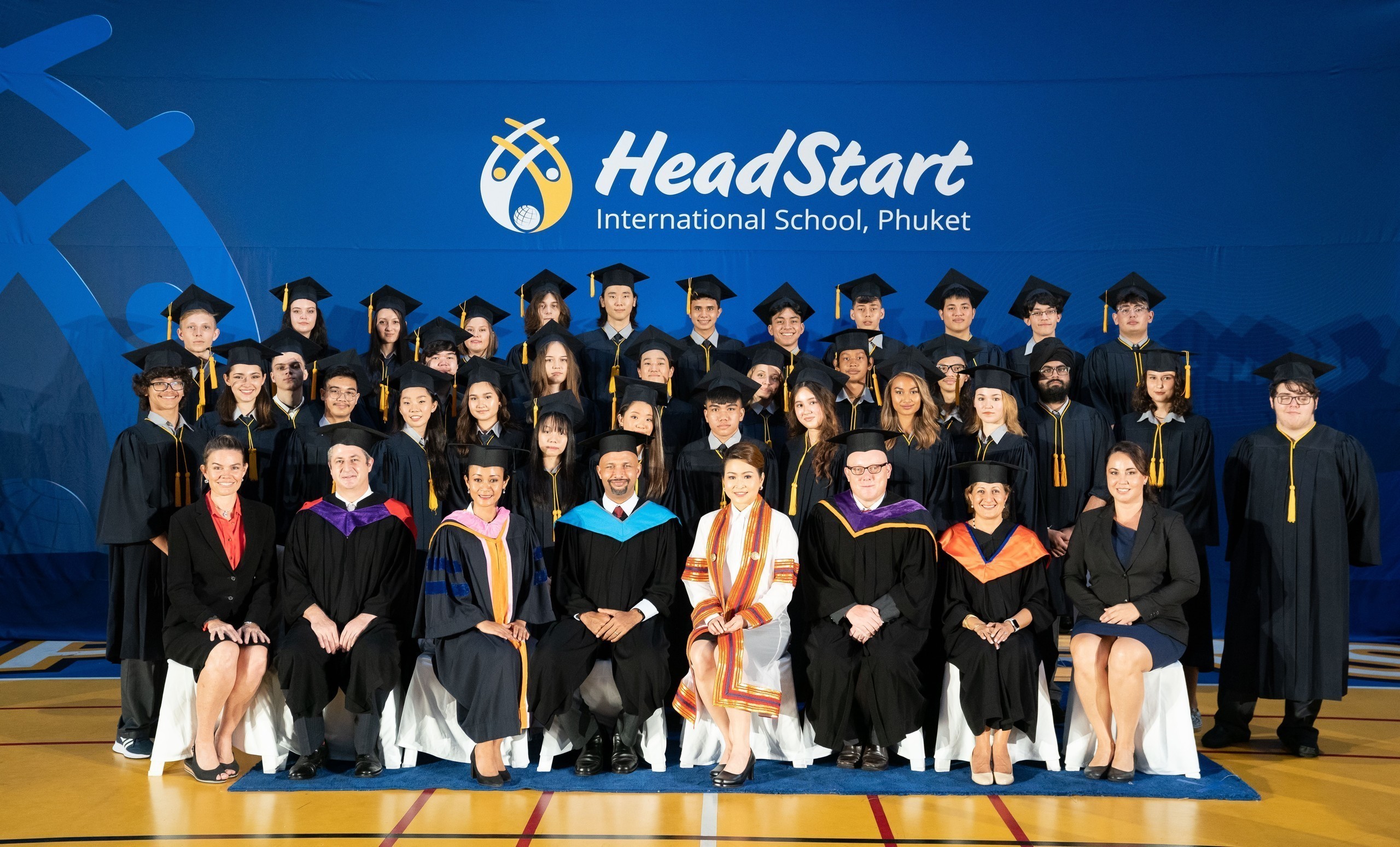 Graduation Group Photo 