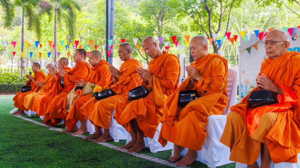 A Beautiful Start to the Songkran Season