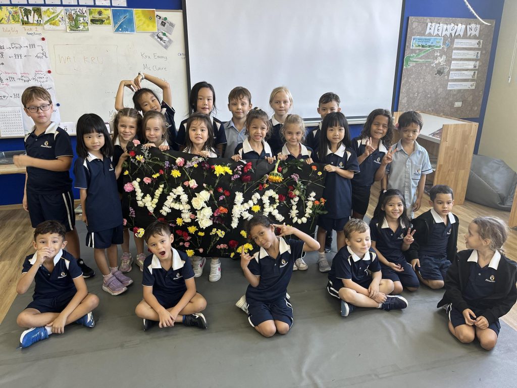 Year 2 Creating Collages for their ‘Kru’!