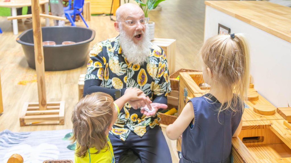 Supporting Teachers to Integrate Play in the Classroom