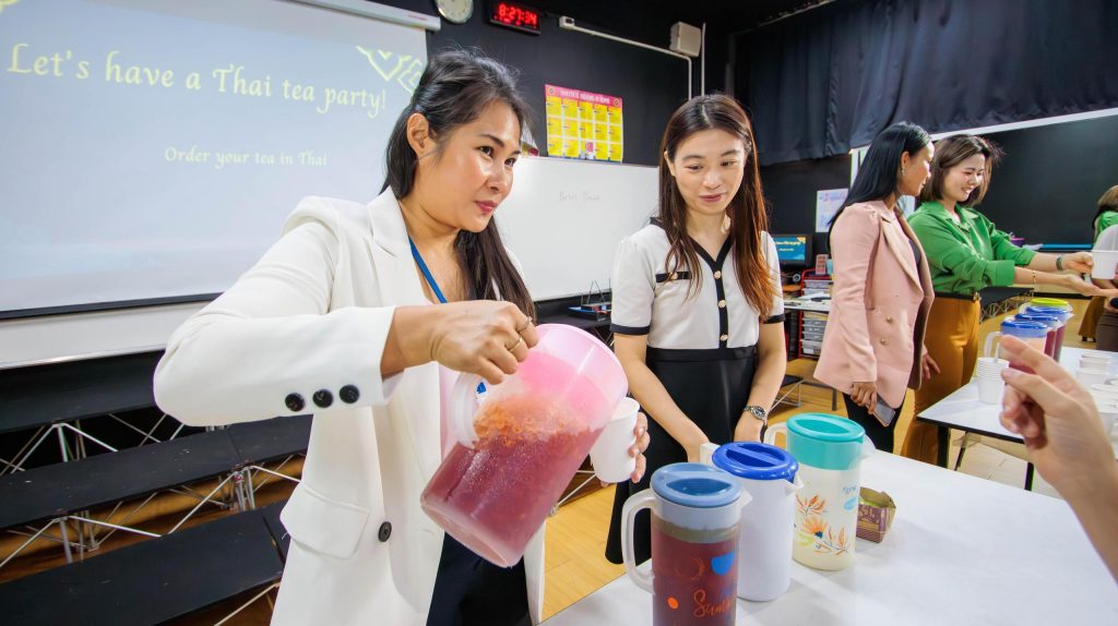 Exploring Thai Tea in Year 8 Thai Class