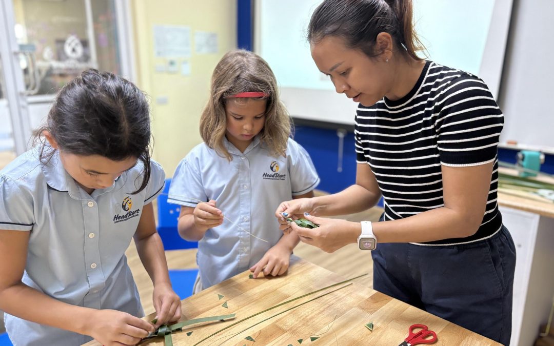 Thai Parent Guest Speaker – Year 4 Weave Traditional Thai Coconut Leaf Toys