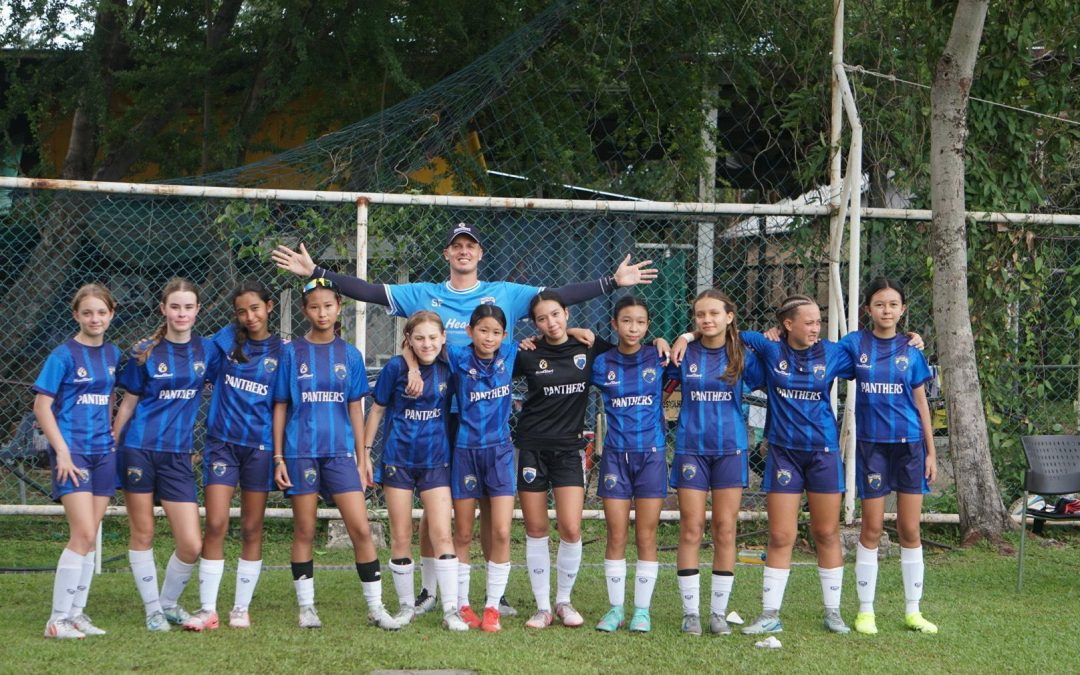 Celebrating our HeadStart U13 Girls Football Academy team!