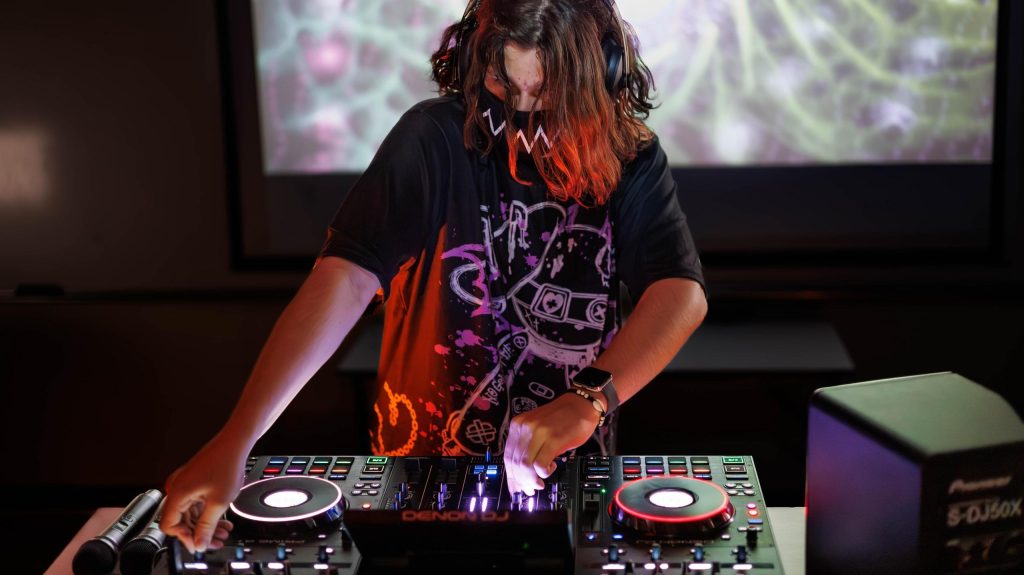 Boiler Room DJ Set