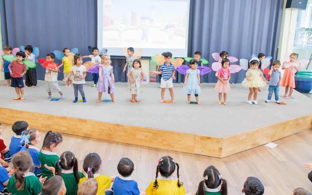 Tiny Tots Shine on Stage
