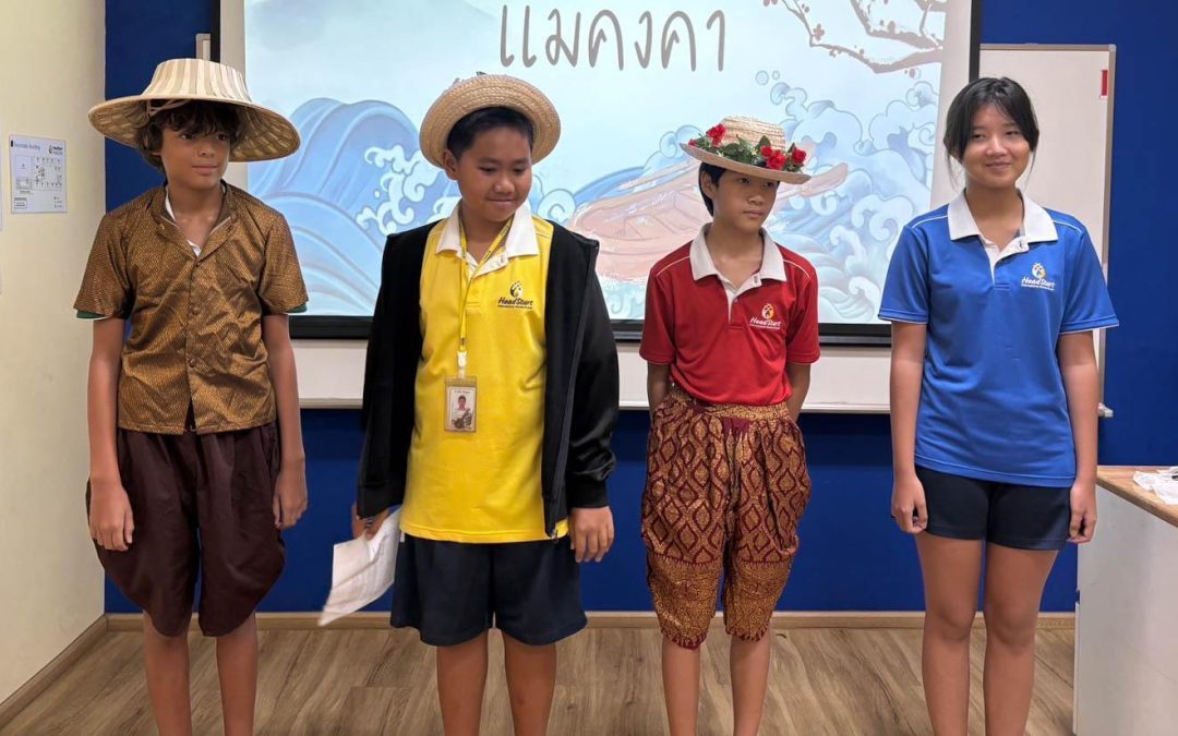 Bonding Through Reading Activity in Thai Language Lessons