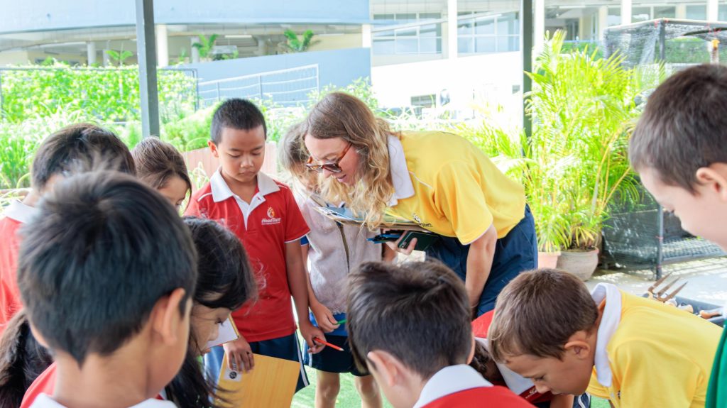 Year 3 Become Archaeologists for a Morning