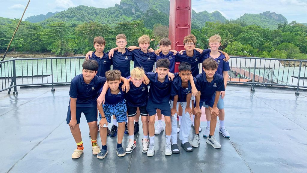 HeadStart Panthers U13 Boys on their way to Samui