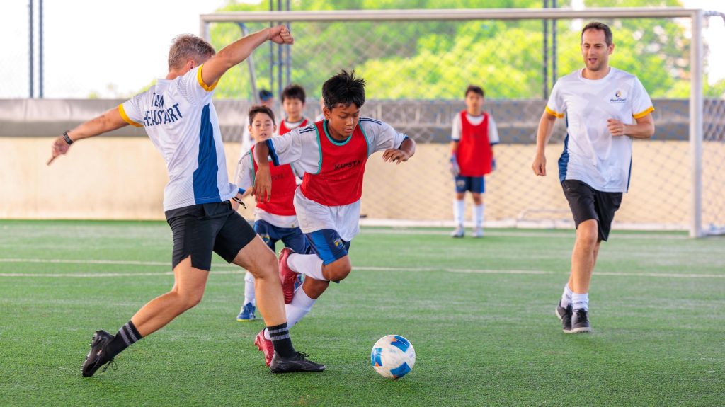 HeadStart Panthers Accumulate Minutes on the Pitch and Money for a Great Cause!